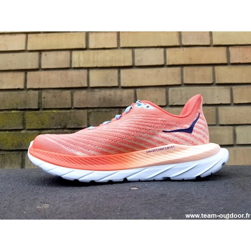 HOKA Mach 5 Femme Camellia / Peach Parfait – Image 4