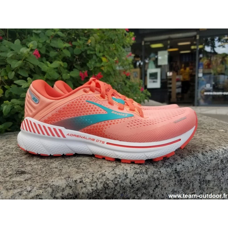 BROOKS Adrenaline GTS 22 Femme Coral / Latigo Bay / White – Image 3