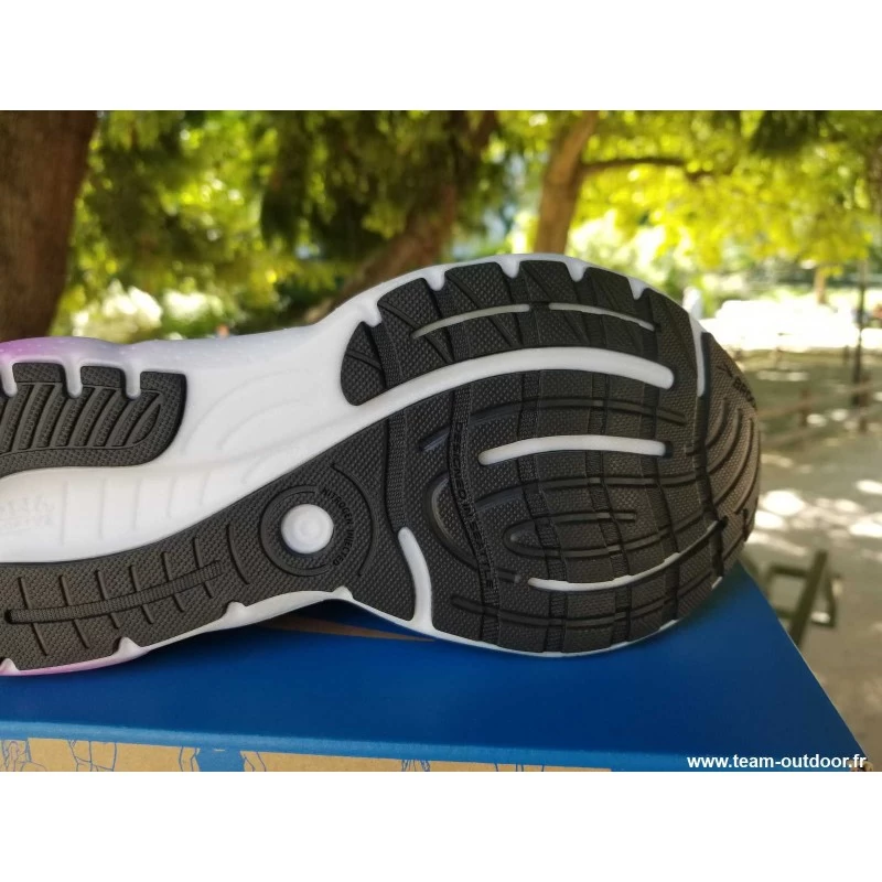 BROOKS Glycerin 20 Femme Black / Bellflower / Fiesta – Image 6