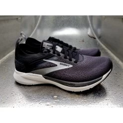 BROOKS Ricochet 3 Femme Black / Ebony / White