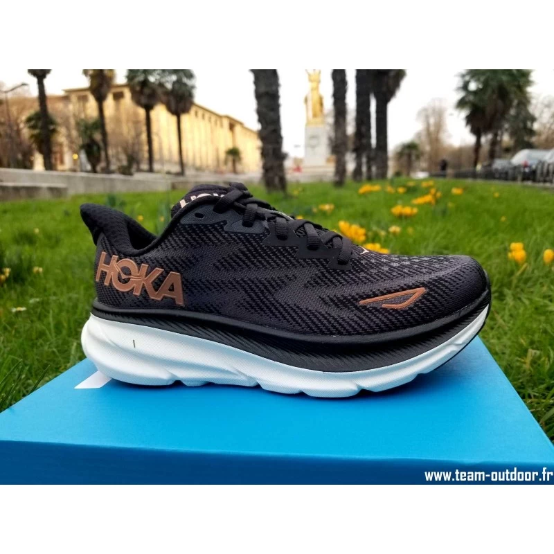 HOKA Clifton 9 Femme Black / Copper – Image 4