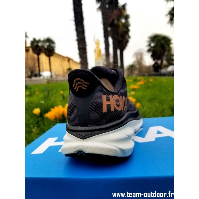 HOKA Clifton 9 Femme Black / Copper – Image 7