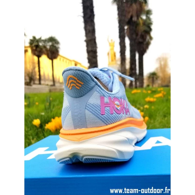 HOKA Clifton 9 Wide Femme Airy Blue / Ice Water – Image 7