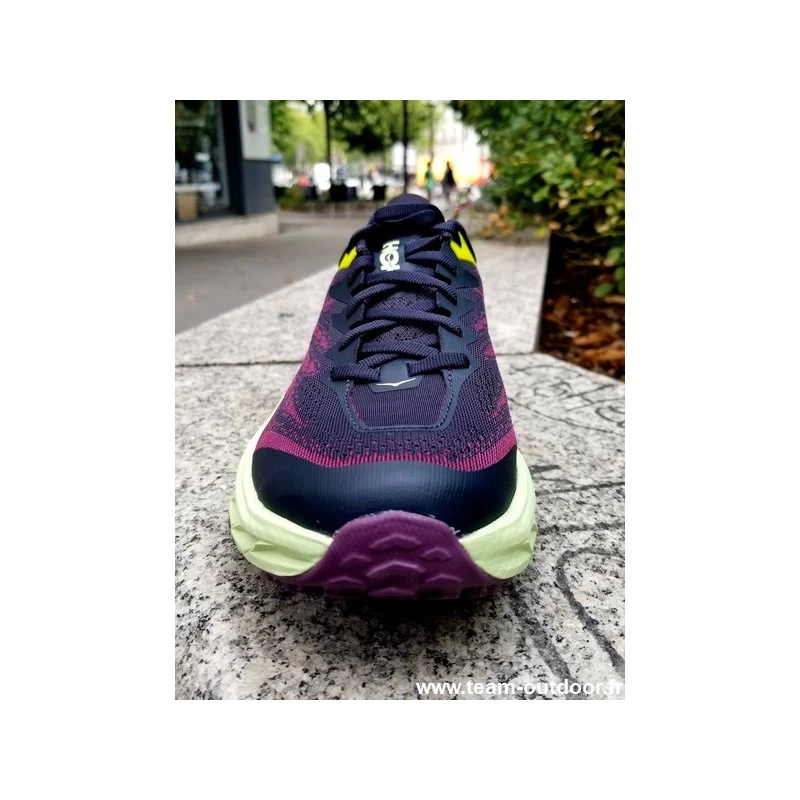 HOKA Speedgoat 5 Femme Blue Graphite / Evening Primrose – Image 5