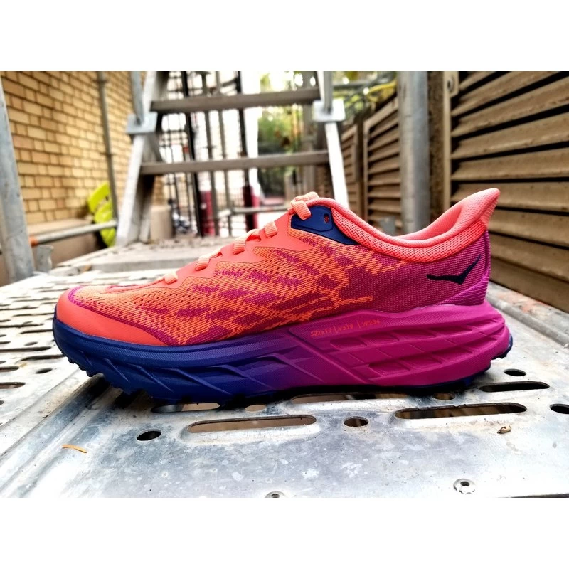 HOKA Speedgoat 5 Femme Festival Fuchsia / Camellia – Image 4