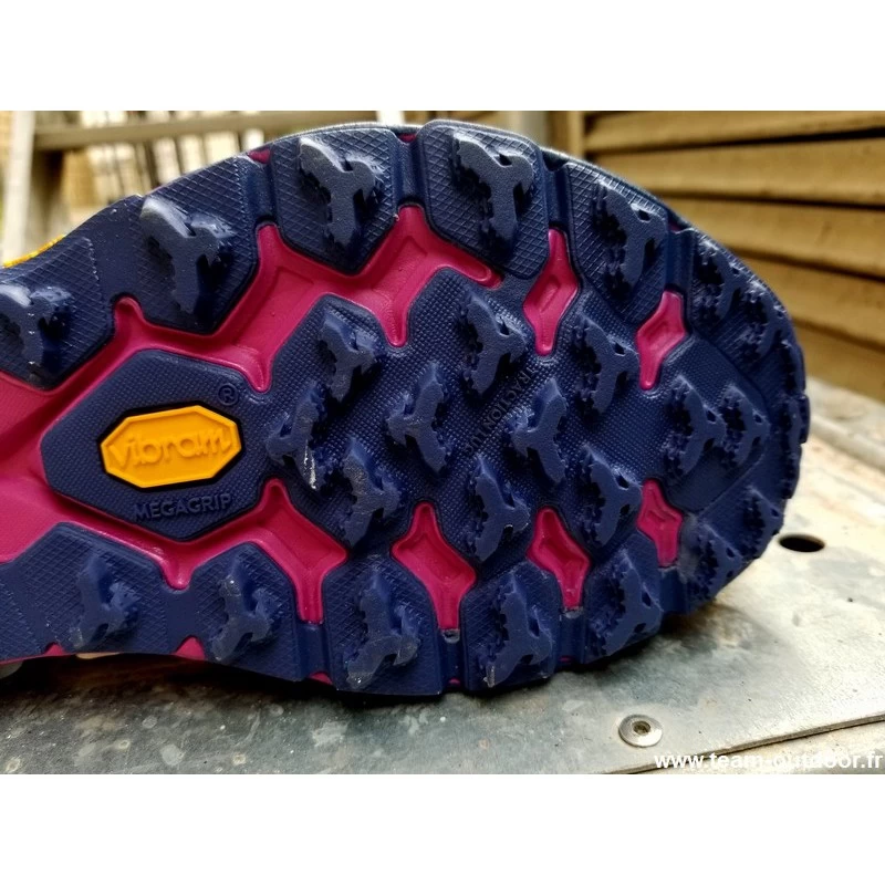 HOKA Speedgoat 5 Femme Festival Fuchsia / Camellia – Image 8