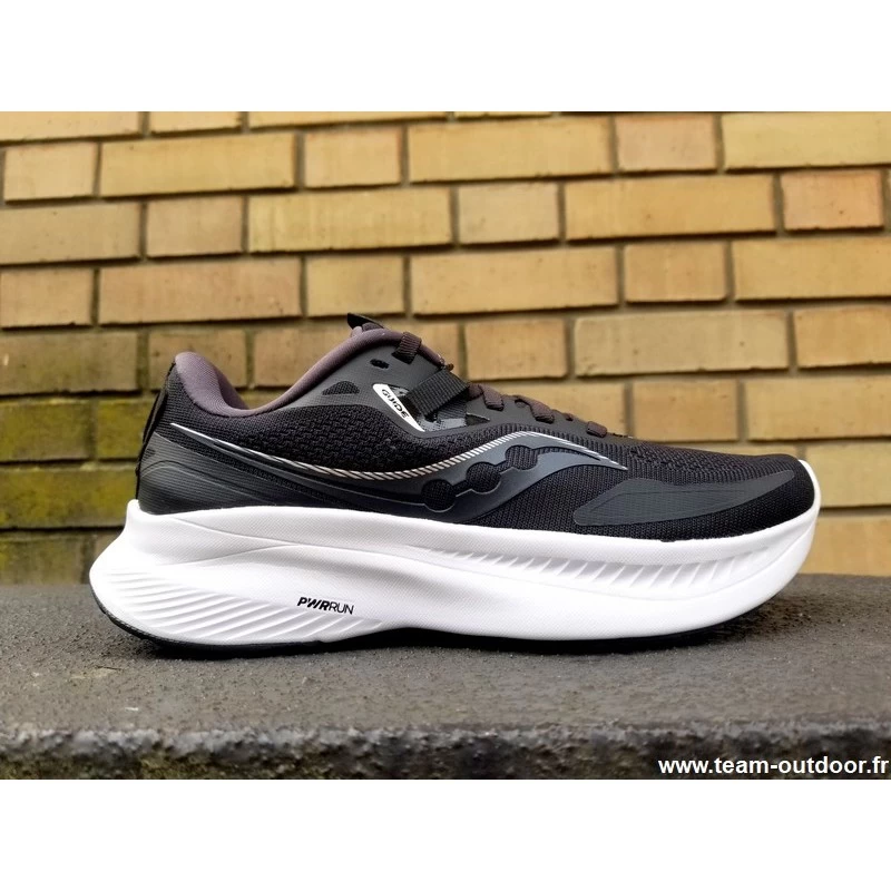 SAUCONY Guide 15 Femme Black / White – Image 2