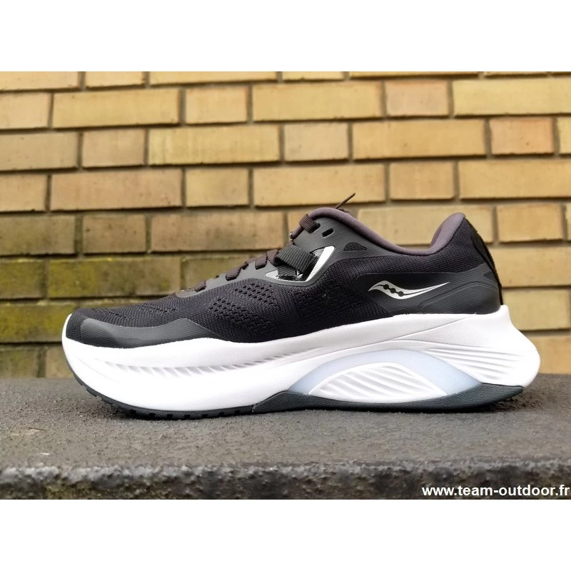SAUCONY Guide 15 Femme Black / White – Image 4