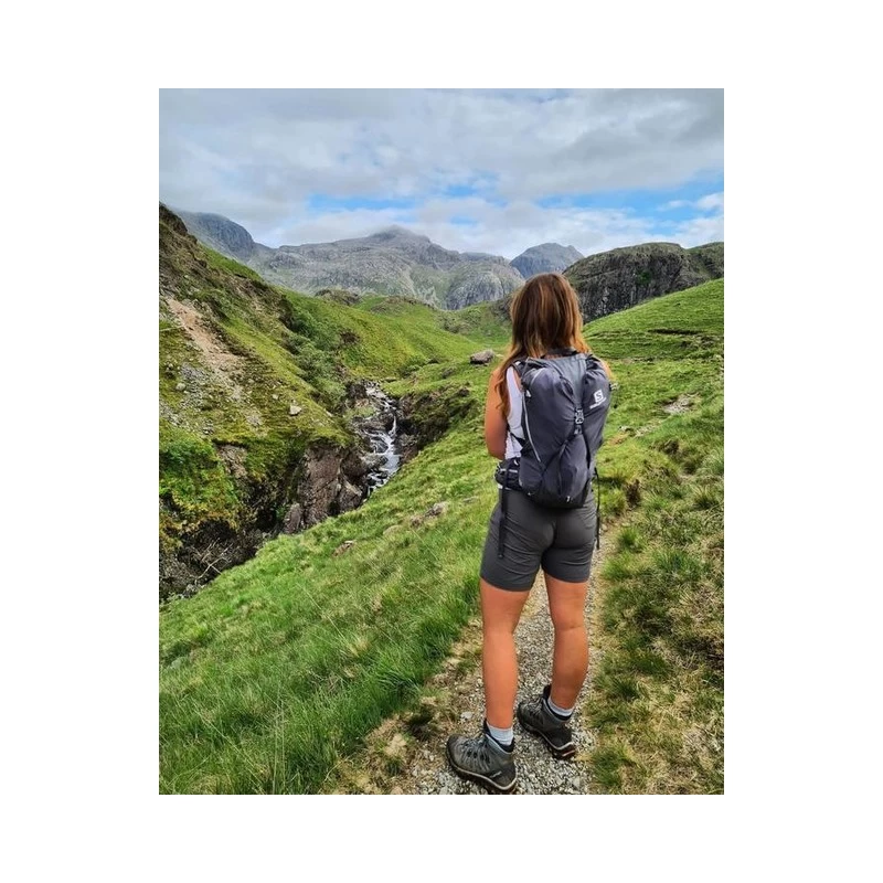 Sac SALOMON Out Night 28+5 Femme Ebony / Lilac Gray – Image 3